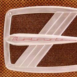 Motorola 1949 emblem mana
