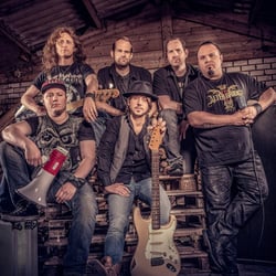 Saitenkracher Band 3−687×1030