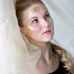 Beauty – Gold