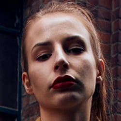 WWW.REMCHEMAKEUP.COM