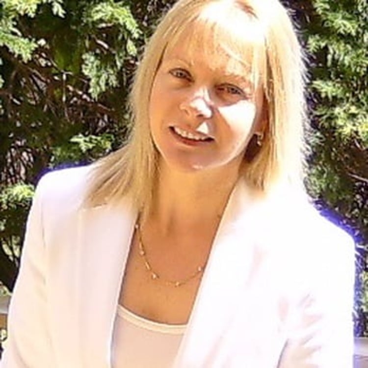 Orna Binder Wedding Celebrant