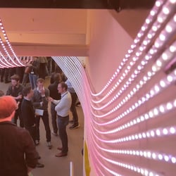 Innvationshub – Live Media Alliance – Bespielung diverser LED Panels