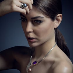 freie Arbeit | Beauty mit Schmuck von Stephanie Henzler