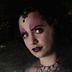 Fantasy Dark Make Up – Modell: Vengala/Ch –  Fotograf: Hoebi Freiburg