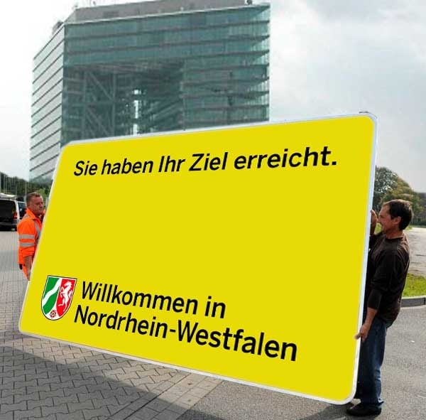 Präsentation der neuen Bundesstraßen und Autobahnschilder
