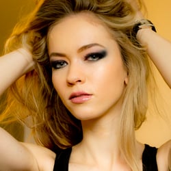 Airbrush Make up