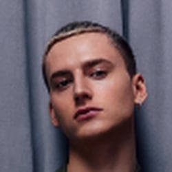 sven serge hamann fucking young leo locker room alpha
