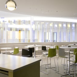 Café im Skylight Foyer