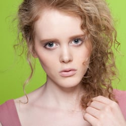 Idea, Make up & Hairstyling by Valerie Claire Bodeux; Photographer: Paul Gisbrecht