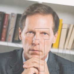 Rechtsanwalt, Rechtskanzlei, Kanzlei Flyer erstellen | Layout gestalten