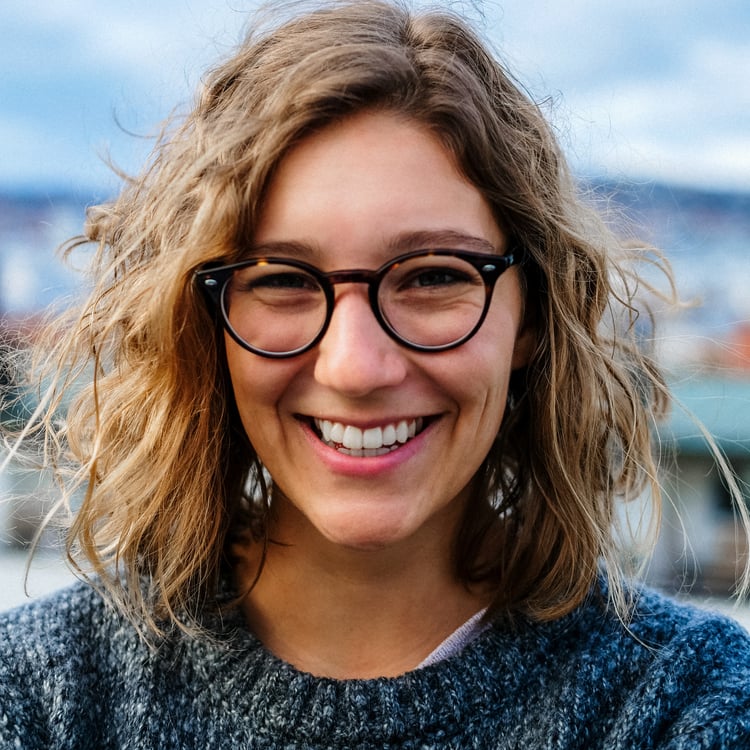 Aline Mayerhoffer