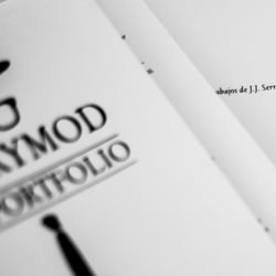 AngryMod Portfolio Booklook 6