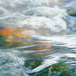 Das Wasser wird in Frankreich geschätzt, dient es den Touristen doch auch zum Kanu fahren