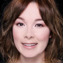 Nela Lee