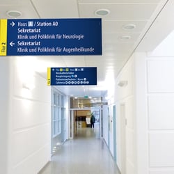 Universitätsklinikum Greifswald: Deckenschild
