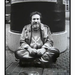MeNSCH VON NEBENAN