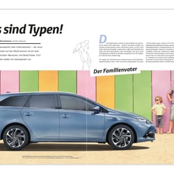 Layout, Bildretouche und Illustration. Anwendung meiner Illustrationen im Toyota Magazin. Digitale Gestaltung.