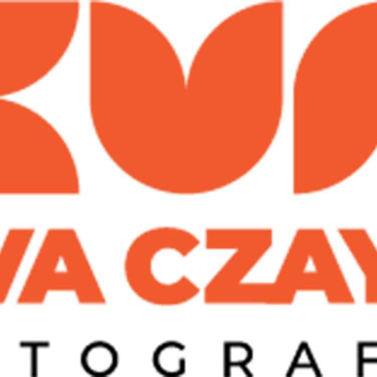 Eva Czaya