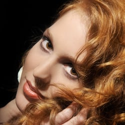 Model Janika
