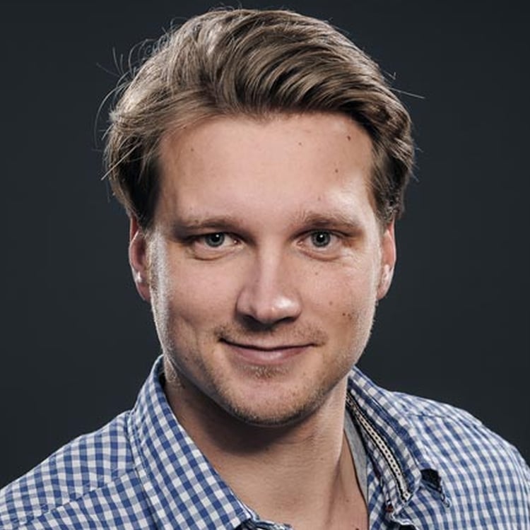 Dennis Deux