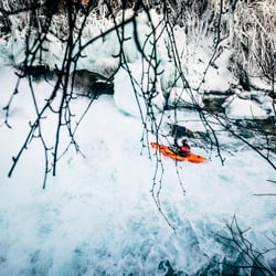 Crushed Ice – Extreme Winter Kayaking
