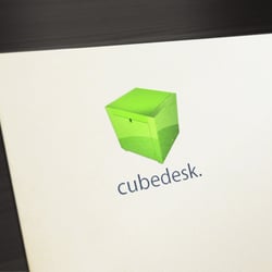 Cubedesk