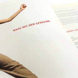Katalog | Umschlagseite eingeklappt und Innenseite