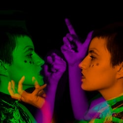 inspiriert von den Werken von Bruce Nauman