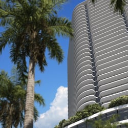 Konzeptprojekt Breeze Tower: Die 3D-Transformation der Skyline von Miami