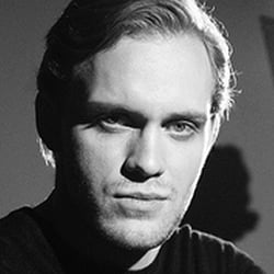 #actor #musician #malemodel Felix Kruttke #makeupartist #stylist Julia Flader  #photography Thomas Schroeer