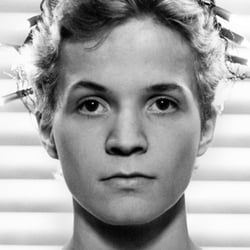 portrait-011