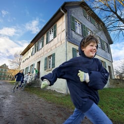 Schule aus