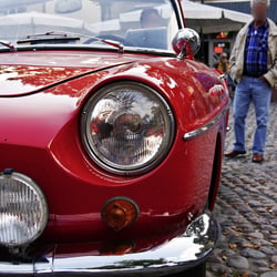 Rotes Auto