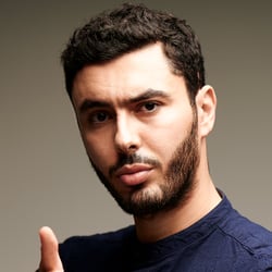Youssef-M.−30.10.200236