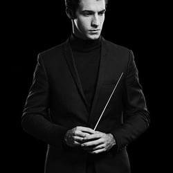 Lorenzo Viotti – Conductor
