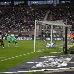 2023−02−05 FC St.Pauli – Hannover 96−43