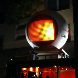 Videoball-Projektion, Mercedes LUEG