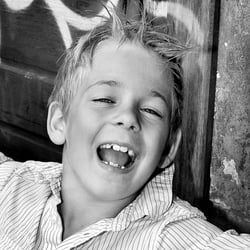 NIKLAS 4