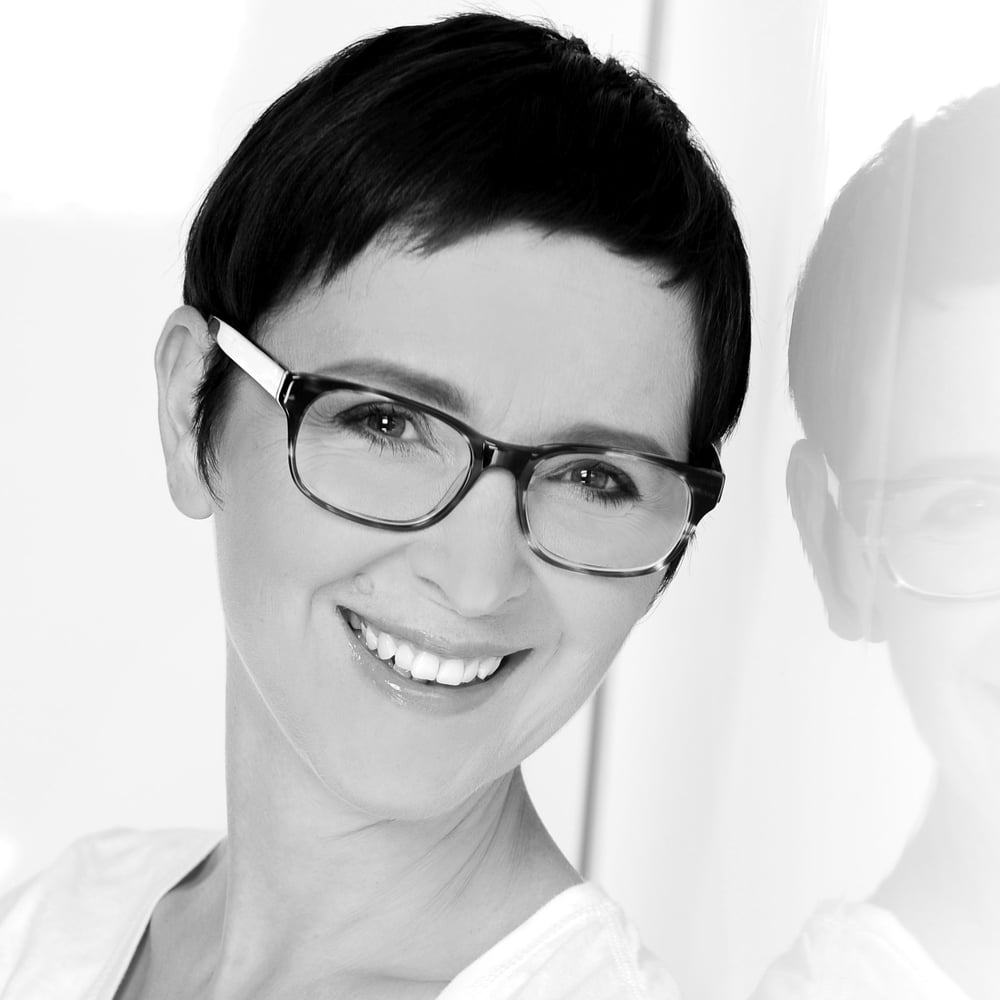 Synchronschauspielerin und Sprecherin