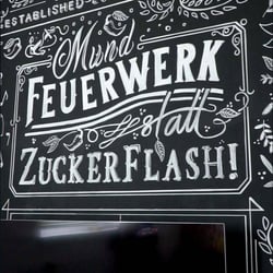 Lettering im Konferenzraum