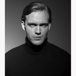 #actor #musician #malemodel Felix Kruttke #makeupartist #stylist Julia Flader  #photography Thomas Schroeer