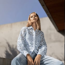 Marleen Riemen x Van Laack