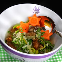 Herzige Gemüsesuppe