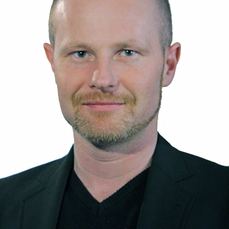 Nikolaus Gross