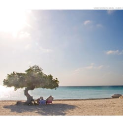 Honey moons in Aruba. Client: Mas Viajes Magazine