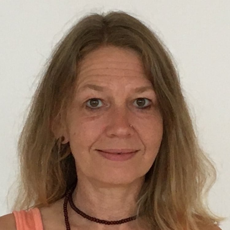 Stefanie Busch