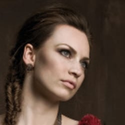 Konzeption und Gestaltung Broschüre für das Modelabel Shanty Dirndl Couture