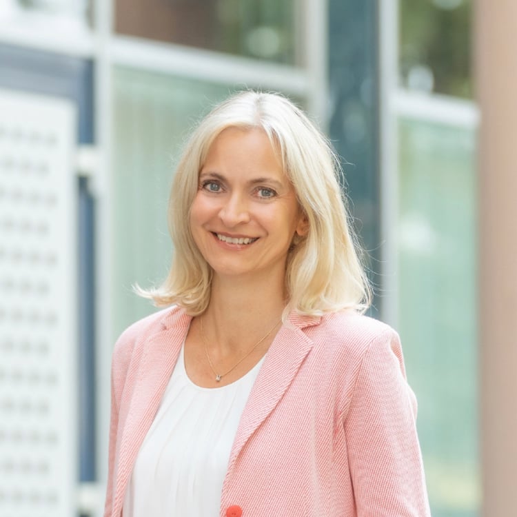 Regina Stauß