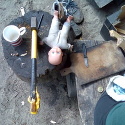 Stilleben an der Feuerstelle