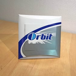 Orbit Face-Design Promotionbox, Umsetzung